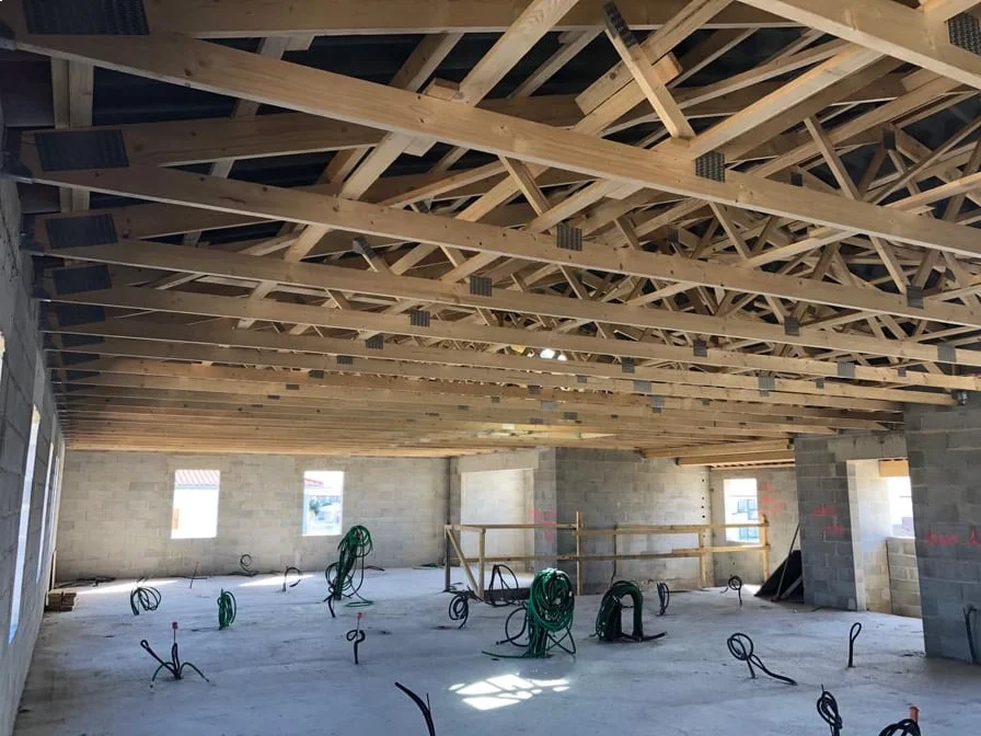Charpente-entreprise-tout-coprs-etat-3PConstruction-Bouches-du-Rhone