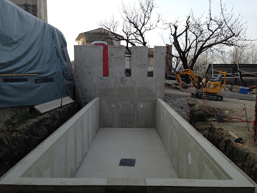 Construction-piscine-beton-arme-forcalquier-3pconstruction-